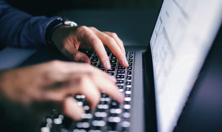 HTTP Desync攻撃: リクエストスマグリング攻撃の亜種 写真 HTTP Desync攻撃: リクエストスマグリング攻撃の亜種 のページ写真 7